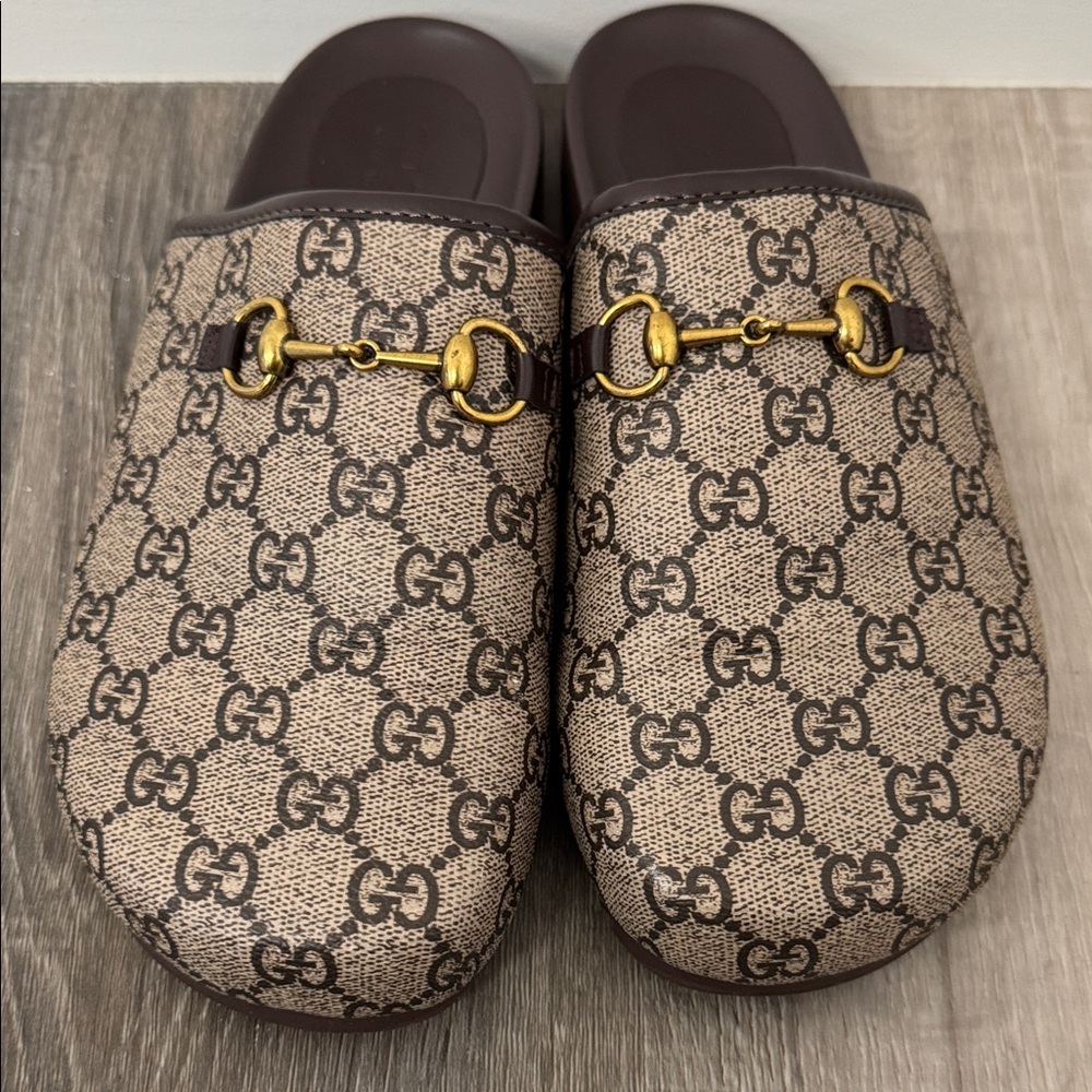 Gucci Beige Brown GG Horsebit Slip-On Clogs